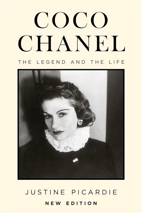 Chanel: The Legend of an Icon, Classic Edition